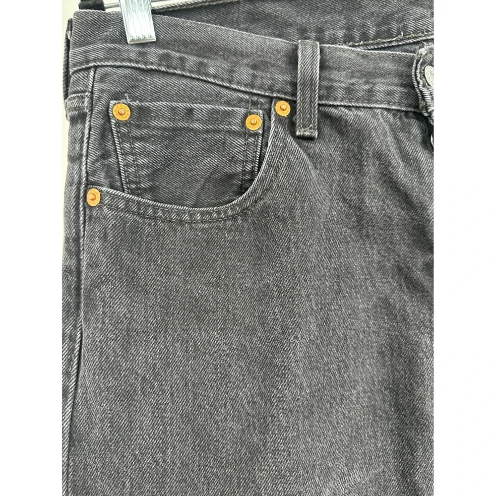 Levis 501 Original Fit Mens Black Straight Leg Button Fly Denim Jeans 34x31